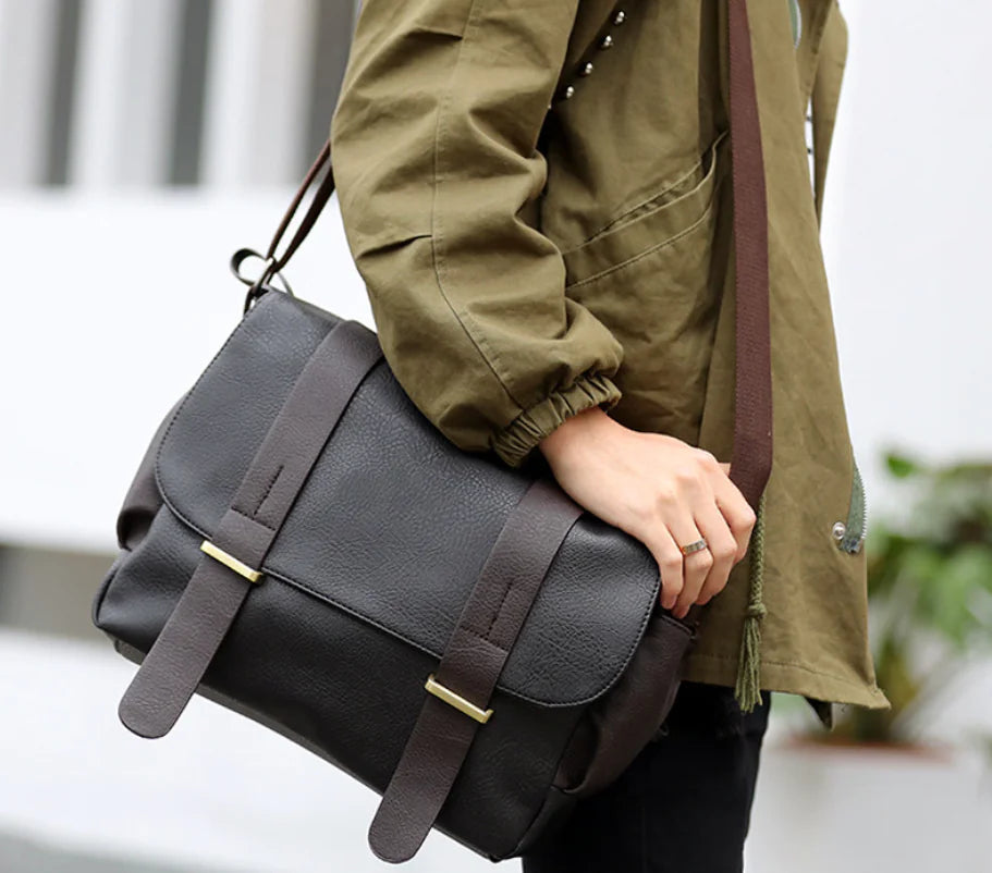 Men's Canvas Crossbody Travel Bag (Shoulder Bag)